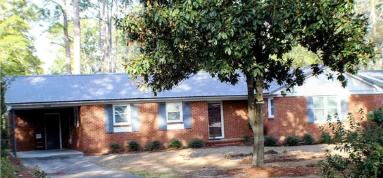 Home in Albany, Georgia, from Patty Moore’s completed-sale collection